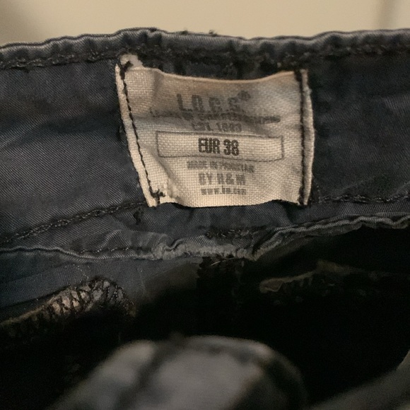 H&M Light Navy Skirt, Size 38/8 - Picture 3 of 3